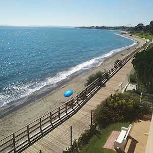 https://casa-cachita-2-confortable-estudio-a-pie-de-playa.1costadelsol.com